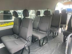 2017 Toyota
Hiace Commuter