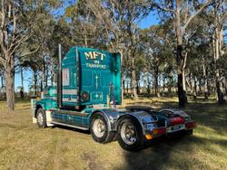 1996 Kenworth T601 T601 Green