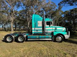 1996 Kenworth T601 T601 Green