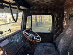 1996 Kenworth T601 T601 Green