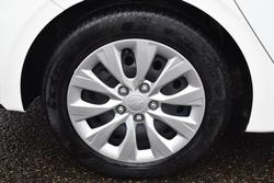 2024 Kia Cerato S BD MY24 White