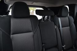 2023 Mitsubishi Outlander ES