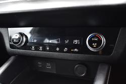 2023 Mitsubishi Outlander ES