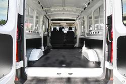 2025 LDV Deliver 9 LWB Mid Roof MY24 Blanc White