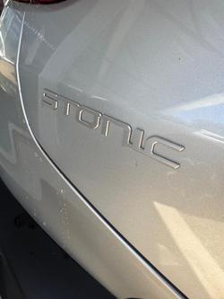 2025 Kia Stonic S