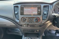 2017 Mitsubishi Triton GLX