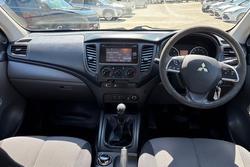 2017 Mitsubishi Triton GLX