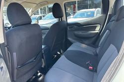 2017 Mitsubishi Triton GLX