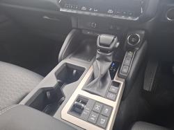 2025 Toyota Landcruiser Prado Altitude