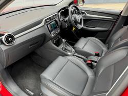 2024 MG ZS Excite AZS1 MY24 Diamond Red