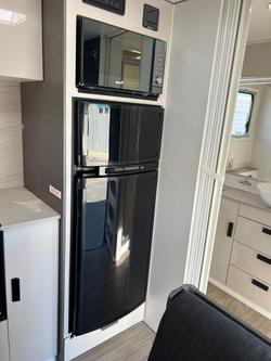 2022 Jayco Journey 19.61-2