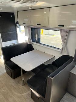 2022 Jayco Journey 19.61-2