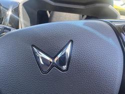 2025 Mahindra XUV3XO AX7L