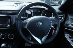 2018 Alfa Romeo Giulietta Super