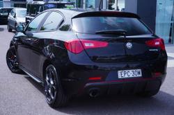 2018 Alfa Romeo Giulietta Super