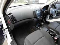 2011 Hyundai i30 SX FD MY11 Ceramic White