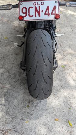 2022 Yamaha YZF-R7LA