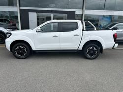 2023 Nissan Navara ST-X