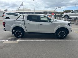 2023 Nissan Navara ST-X