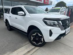 2023 Nissan Navara ST-X