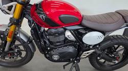 2025 Triumph SCRAMBLER 400 XC Red