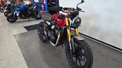 2025 Triumph SCRAMBLER 400 XC Red