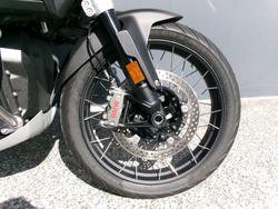 2025 BMW Motorrad R 1300 GS ADVENTURE TROPHY Racing Blue Metallic. (17-08)