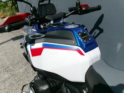 2025 BMW Motorrad R 1300 GS ADVENTURE TROPHY Racing Blue Metallic. (17-08)
