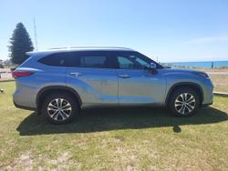 2023 Toyota
Kluger GXL