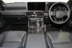 2025 Toyota Landcruiser Prado Altitude