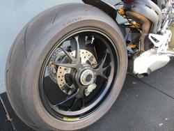 2021 DUCATI STREETFIGHTER V4 S RED