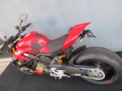 2021 DUCATI STREETFIGHTER V4 S RED