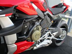 2021 DUCATI STREETFIGHTER V4 S RED