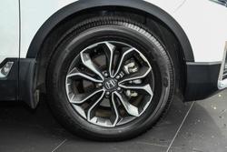 2022 Honda CR-V VTi X RW MY23 Platinum White