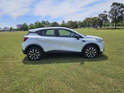 2025 Mitsubishi ASX LS XE MY25 Crystal White