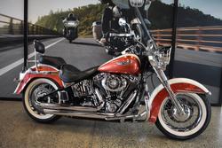 Harley-Davidson FLSTN Softail Deluxe