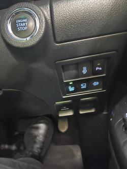 2023 Toyota Hilux SR5