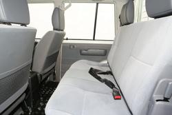 2025 Toyota Landcruiser GXL