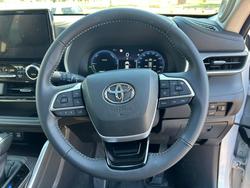 2025 Toyota Kluger Grande