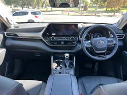 2025 Toyota Kluger Grande