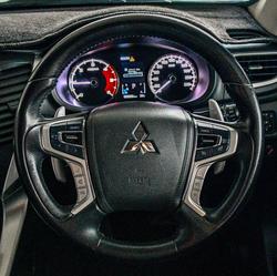 2015 Mitsubishi Pajero Sport GLS