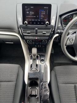 2024 Mitsubishi Eclipse Cross ES