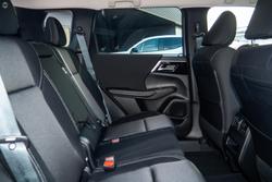 2025 Mitsubishi Outlander LS ZM MY24 Sterling Silver