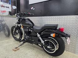 2017 Suzuki BOULEVARD S40 (LS650B) BLACK