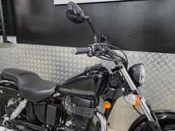2017 Suzuki BOULEVARD S40 (LS650B) BLACK