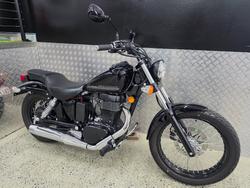 2017 Suzuki BOULEVARD S40 (LS650B) BLACK
