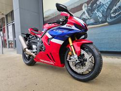 2024 Honda CBR1000RR-R SP (FIREBLADE) ABS Red