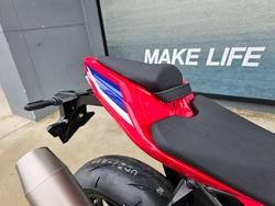 2024 Honda CBR1000RR-R SP (FIREBLADE) ABS Red