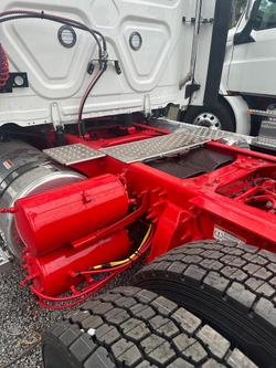 2024 Freightliner Cascadia 116 WHITE