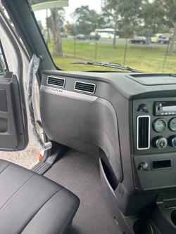 2024 Freightliner Cascadia 116 WHITE